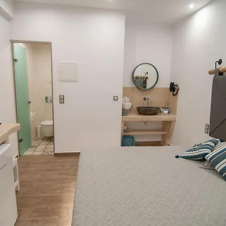Katerina Roza - Heartfelt Hospitality In The Aparthotel 2*