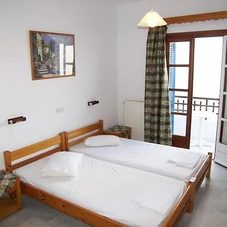Katerina Roza - Heartfelt Hospitality In The 4* Naxos City