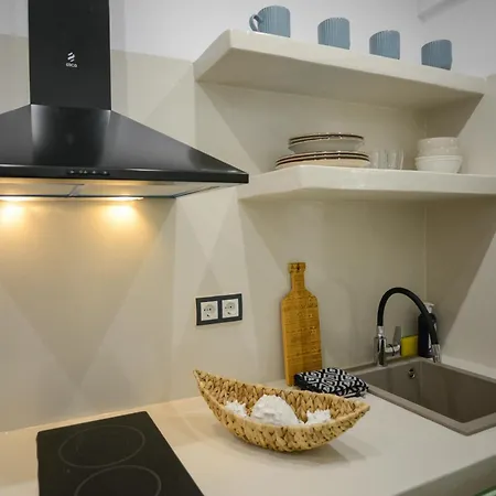 Katerina Roza - Heartfelt Hospitality In The 4*