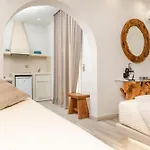 Hotel apartamentowy Katerina Roza - Heartfelt Hospitality In The