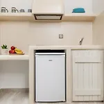 Katerina Roza - Heartfelt Hospitality In The Aparthotel Naxos City