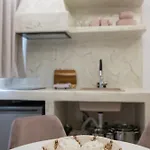 Katerina Roza - Heartfelt Hospitality In The Hotel apartamentowy