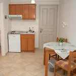 Hotel apartamentowy Katerina Roza - Heartfelt Hospitality In The 4*
