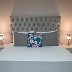 Katerina Roza - Heartfelt Hospitality In The 4*