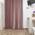 Hotel apartamentowy Katerina Roza - Heartfelt Hospitality In The 4*