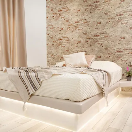 Aparthotel Katerina Roza - Heartfelt Hospitality In The Naxos City