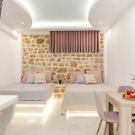Katerina Roza - Heartfelt Hospitality In The Aparthotel
