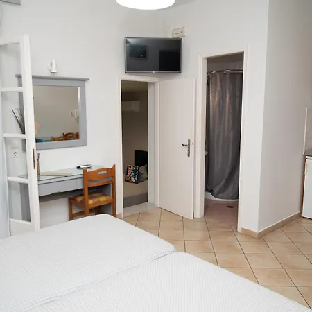 Katerina Roza - Heartfelt Hospitality In The Aparthotel 2*