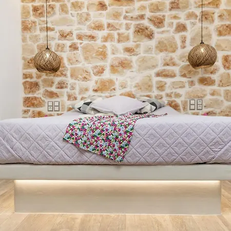 Aparthotel Katerina Roza - Heartfelt Hospitality In The