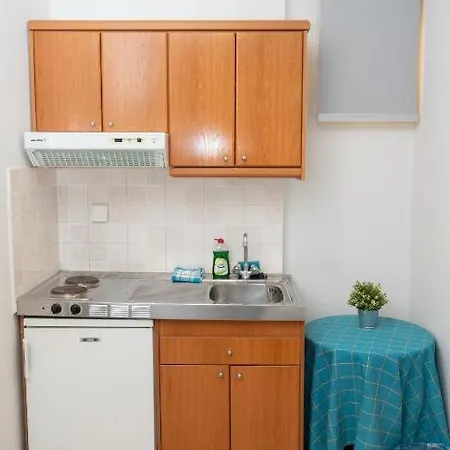Aparthotel Katerina Roza - Heartfelt Hospitality In The 2*
