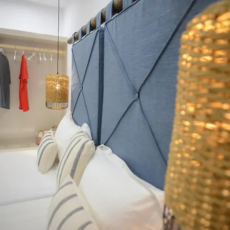 Katerina Roza - Heartfelt Hospitality In The 4* Naxos City