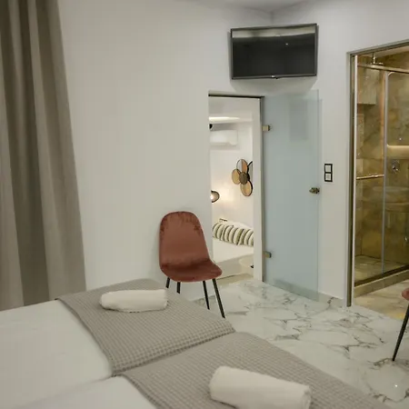 Lejlighedshotel Katerina Roza - Heartfelt Hospitality In The