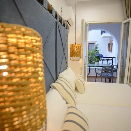Katerina Roza - Heartfelt Hospitality In The 4* Naxos City